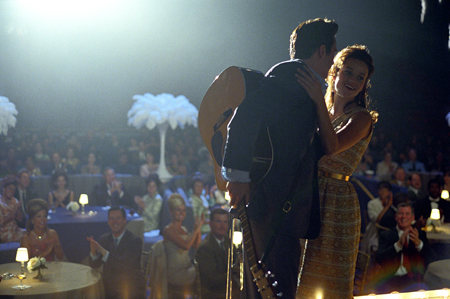 Walk The Line-15-450-Joaquin Phoenix and Reese Witherspoon